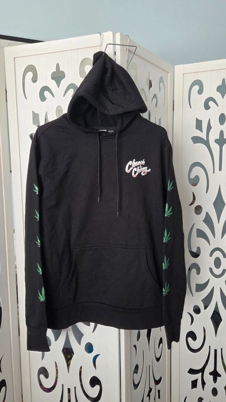 Cheech and Chong Hoodie Mens Small Black Graphic Weed Leaf Pullover NWOT